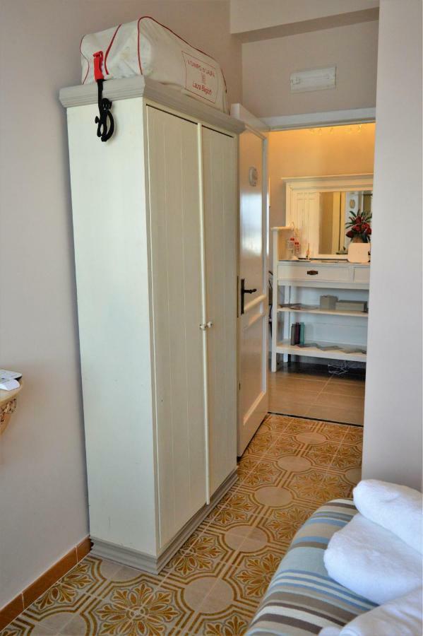 B&B Al Golfo Salerno Eksteriør bilde